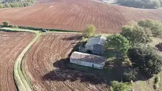 ORVIETO IN POSIZIONE COLLINARE E PANORAMICA COMPENDIO IMMOBILIARE DI HA.13.49.70