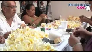 Taller de elaboraci&oacute;n de ramilletes en el museo de la ciudad, Tuxtla Guti&eacute;rrez