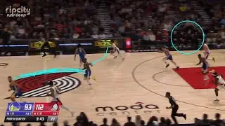GOLDEN STATE WARRIORS circus, clown coaching vs. PORTLAND TRAIL BLAZERS 