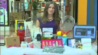 Hot Holiday Gifts - Gift Expert - Lindsay Roberts on Tour - Gift Blogger