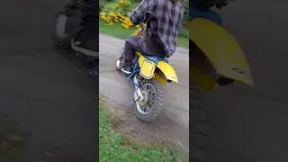 Yellow Ripper Suzuki RM80 2-Stroke 90s Classic Motocross Bike Test Ride #shorts