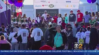 Walk To Cure Lupus Gathers At the Intrepid