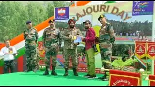 LT GEN MANJINDER SINGH,GOC WHITE KNIGHT CORPS,GREETS THE AWAAM ON 