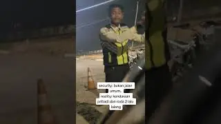 Yang lagi rame nih debat antara security proyek sama orang yang mau masuk ke area proyek