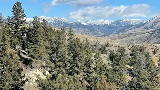 Yellowstone in October | Howard Eaton Mammoth Golden Gate Trail 