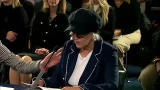 6 января. Женщина из Айдахо, отказавшаяся от помилования Трампа, дала эмоциональные показания.