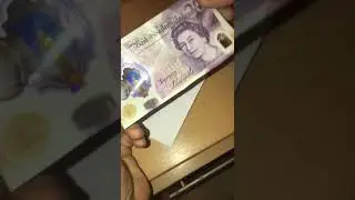 Tutorial - How to know if a &pound;20 note is real or fake.