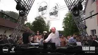 Paranoid London Records Live Stream