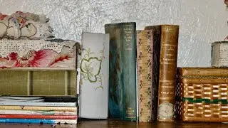 Работаю над второй книгой из серии, в которой буду создавать дневники из 4 разных материалов.