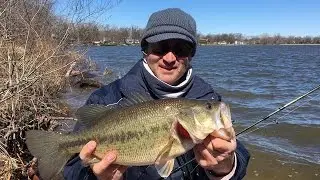 Highway Bassin' [Fishing With Lyubaka] Chicagoland