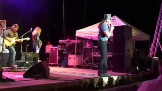 Trace singing 