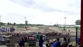 Demolition derby demo Mendota 5/17/08 Pro mods Part 3 of 3