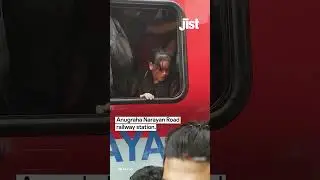 Woman suffocated on an overcrowded train reportedly in Bihar, as bystanders filmed and laughed.