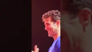 Roberto Bolle da clases de baile en el ciclo On Dance frente al Duomo di Milano - video Pablo Munini