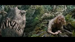 King Kong (2005) - King Kong Saving the Girl From V-Rex