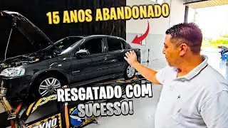 Esse carro viajou no tempo! 15 anos abandonado e agora voltou pra desfilar.