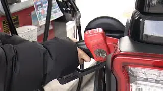 レギュラーガソリン静岡県内は平均155.5円 4年7か月ぶりの安値水準一方で今後は不透明な状況