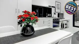 ReadySet Apartments on Little Collins | Melbourne, Australia | Hotel Review 🏨