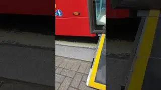 TfL bus route 65 driver fails to follow Big Red Book procedure