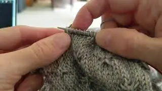 C2F and C2B without a cable needle (Zweig sweater)