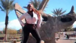 Hottie Schatar (Flavor of Love) Takes on Triceratops!