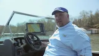 Quick Tips   Setting the Lowrance Chart to Heading Up Mode Chart orientation is the key to keeping y
