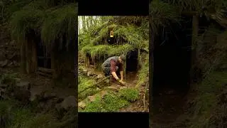 Crafting a Sustainable Natural Shelter.#survival #shorts #viralshorts #wood #craft #