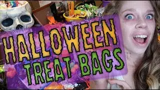 Halloween Treat Bags 2017! - What I Give to Trick or Treaters