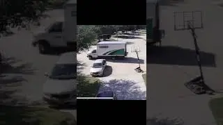 FedEx guy stealing my PS5