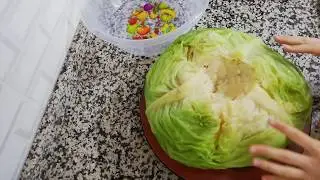 HAŞLAYARAK VAKİT KAYBETMEYE SON! Lahana Haşlanmadan Nasıl Sarılır? - En Pratik Yöntem