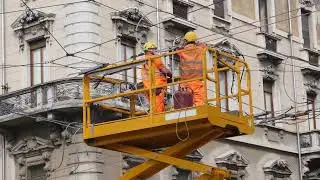 Nomex&reg; fabrics for arc protection