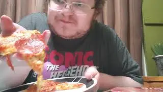 Digiorno's NEW WOOD FIRED Style Crust Pepperoni Pizza Review