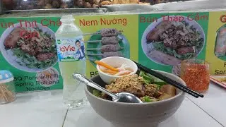 Street Food, Ben Thanh Market, Saigon, Vietnam