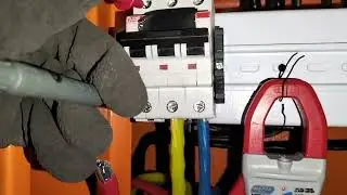 3 pole circuit breaker outlet not supplying power.