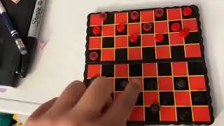 How to play checkers 