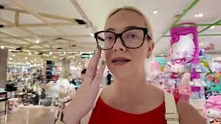 CHRISTMAS EVE EVE 2025! | XMAS IN THAILAND | BANGKOK SHOPPING \ ASHLEY ROSE CARTER