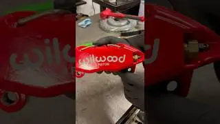 92-95 Civic 4 piston Wilwood Caliper Pad Install