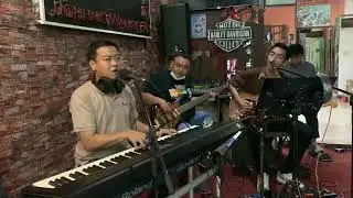 In your eyes George Benson Cover by JP.& friend