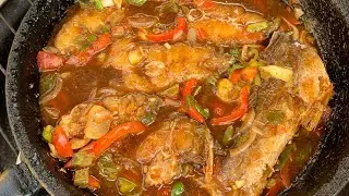 Рыба, тушёная в коричневом соусе (по-ямайски) | Простое и вкусное тушёное блюдо из рыбы | Рыба, т...