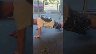 Quick results. Pushups with (2) 45 plates #pushups, #pushup, #challenge, #pushupform #pushuptraining