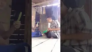 Sarapan di gubuk,kebun kawan