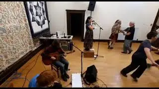 Blueberry Jam - Bellingham Contra Dance - Talon's Trip to Thompson Island