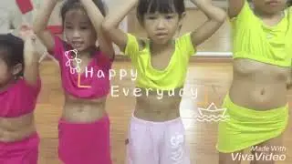 Belly dance kids c&ocirc; Trang Ốc