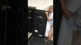 How to move a 1000lb safe use door as lever(next put pipes under and roll!)