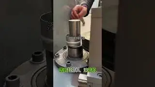 Round tube beading machine, bead rolling machine
