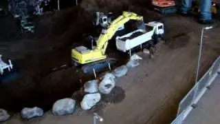R944B Abbruch im Erdbau