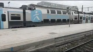 Transilien ligne R d&eacute;part imminent de Melun destination paris gare de Lyon 