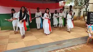 🎬 (Best Des Rangila Rangila 🇮🇳 | Republic Day Dance | ZPHS Girls High School, Karvetinagar 