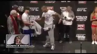 Jimi Manuwa Vs Kyle Kingsbury Weigh-in UFC Nottingham