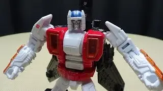 Generations Combiner Wars Deluxe AIR RAID: EmGo's Transformers Reviews N' Stuff